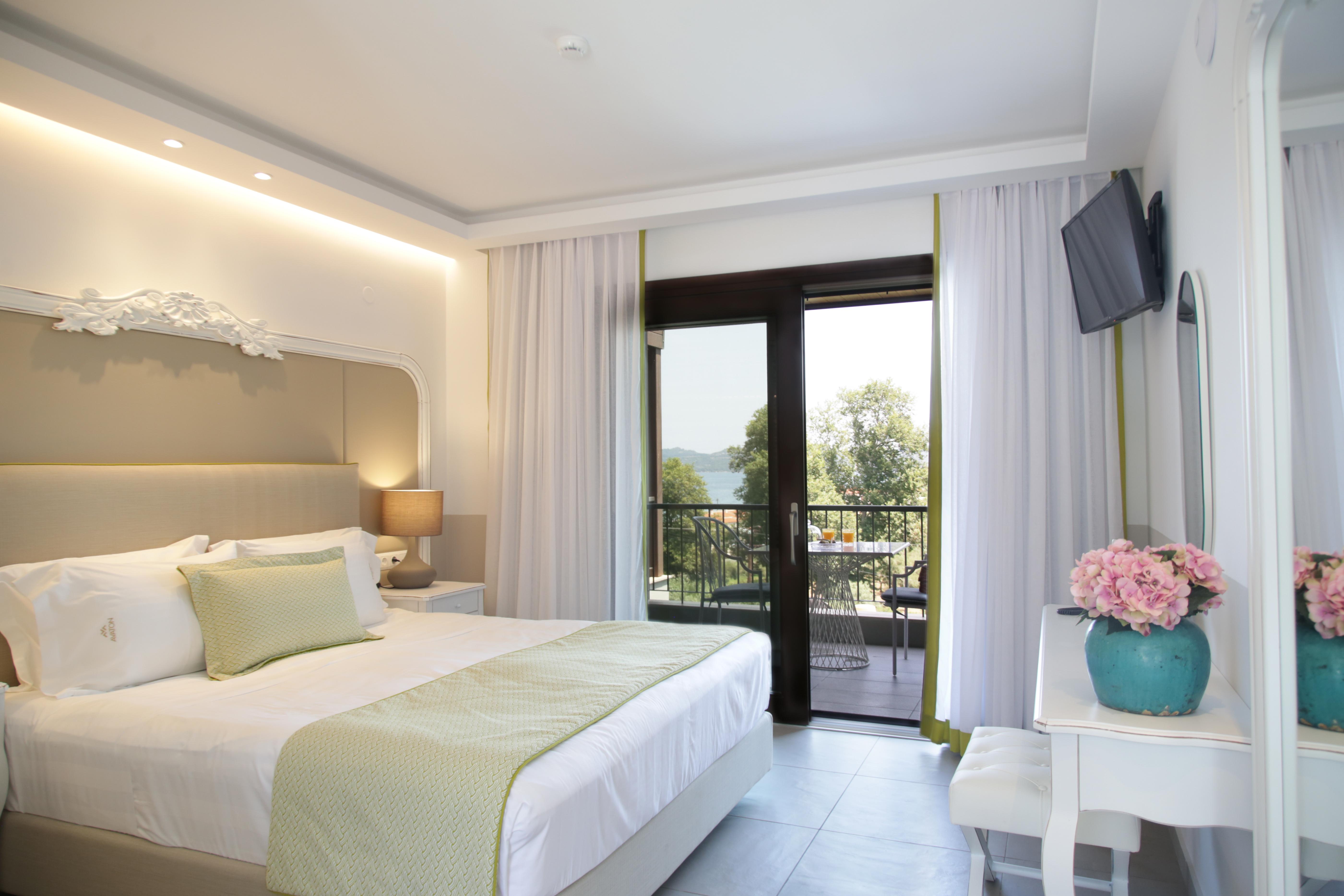 Avaton Luxury Beach Resort - Relais & Chateaux Ouranoupoli Exterior photo